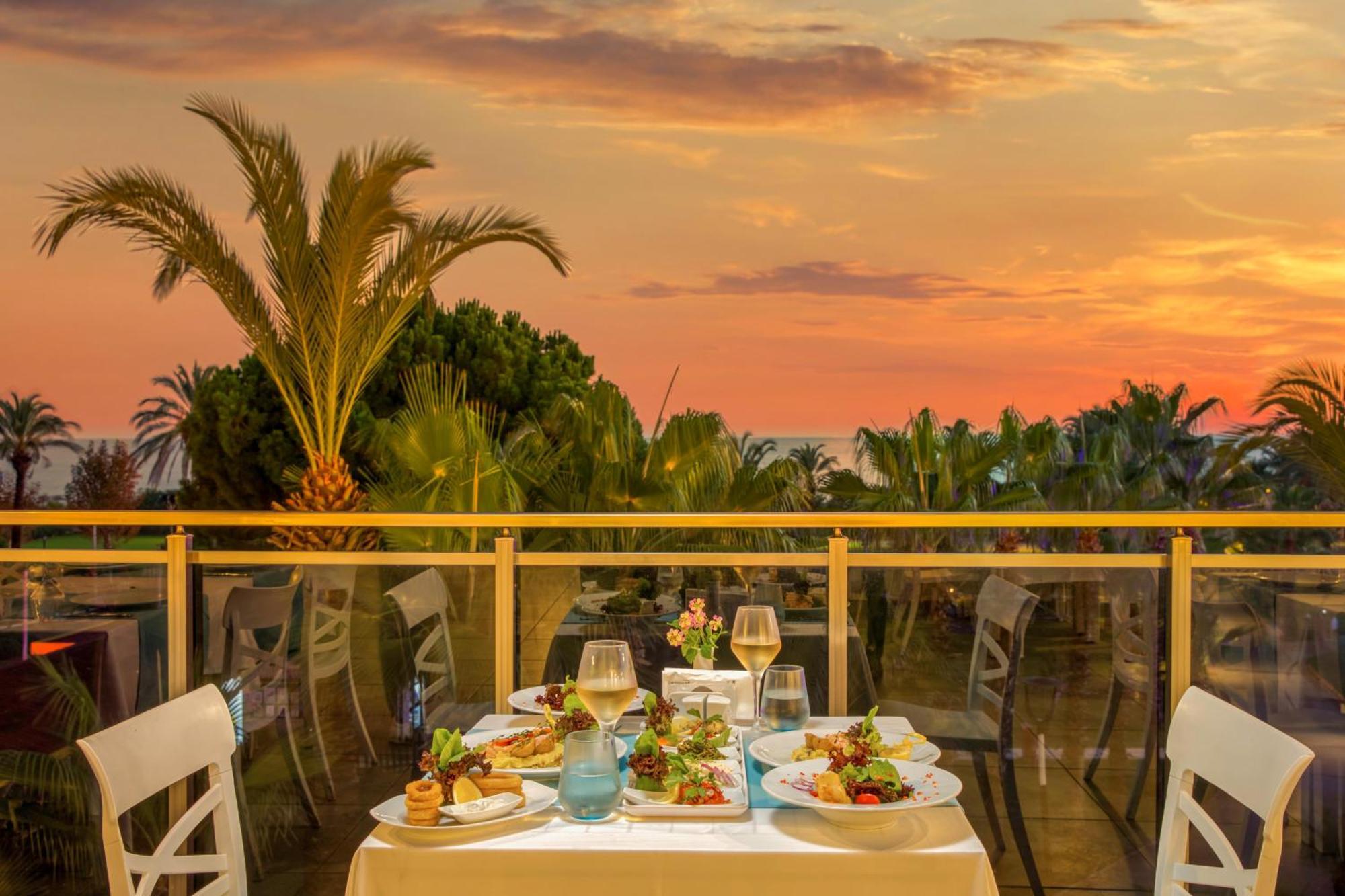 Asteria Family Belek Otel
